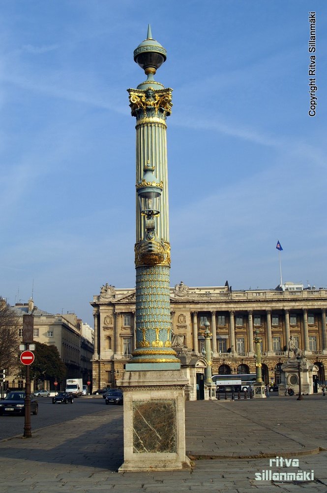Statue-Paris