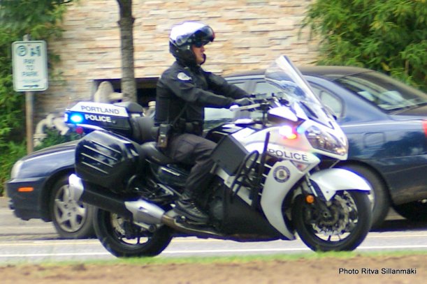 Motorcycle - police