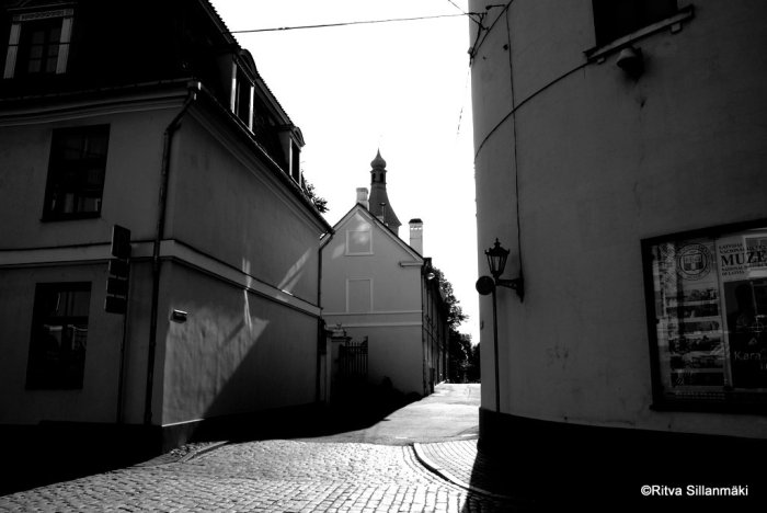 empty street in Riga