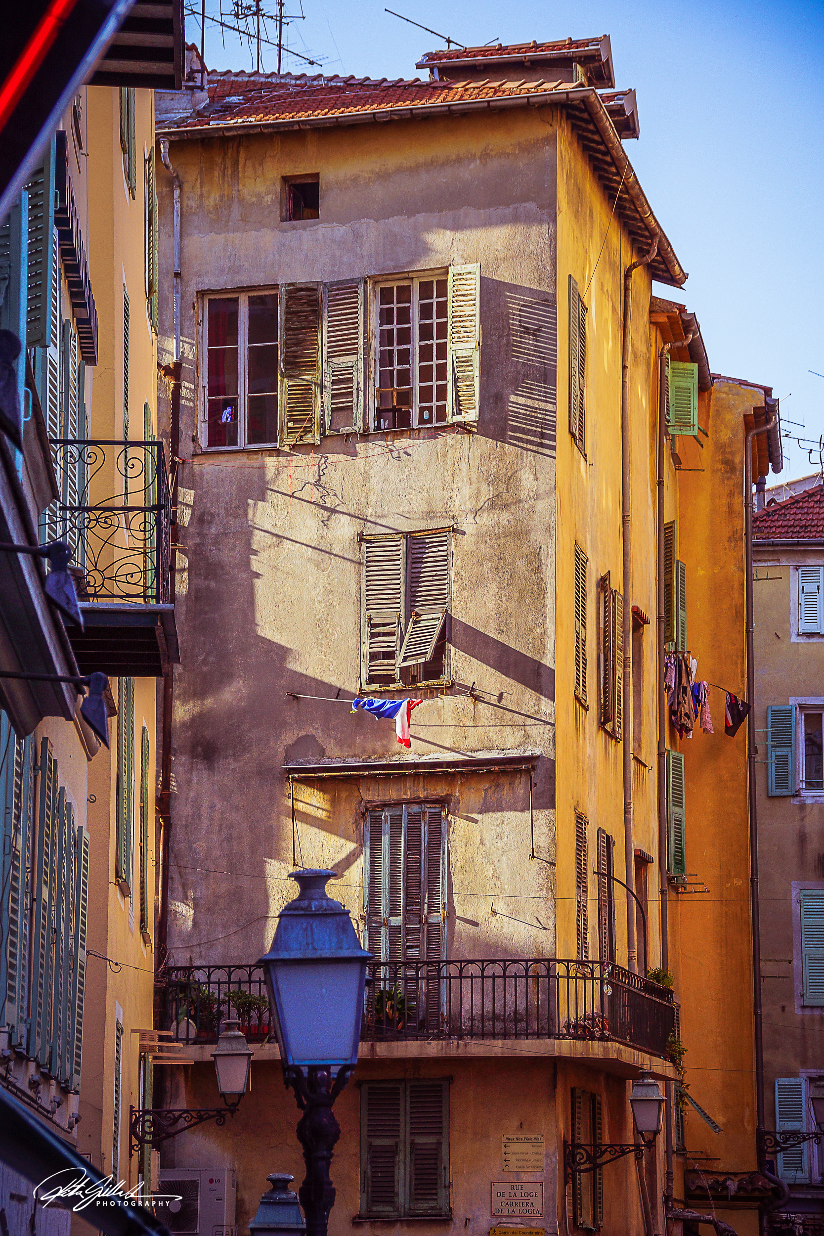 Nicé _ unkept (2 of 3)