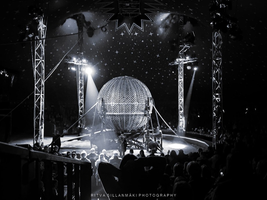 Beautiful in Black and White&nbsp;7