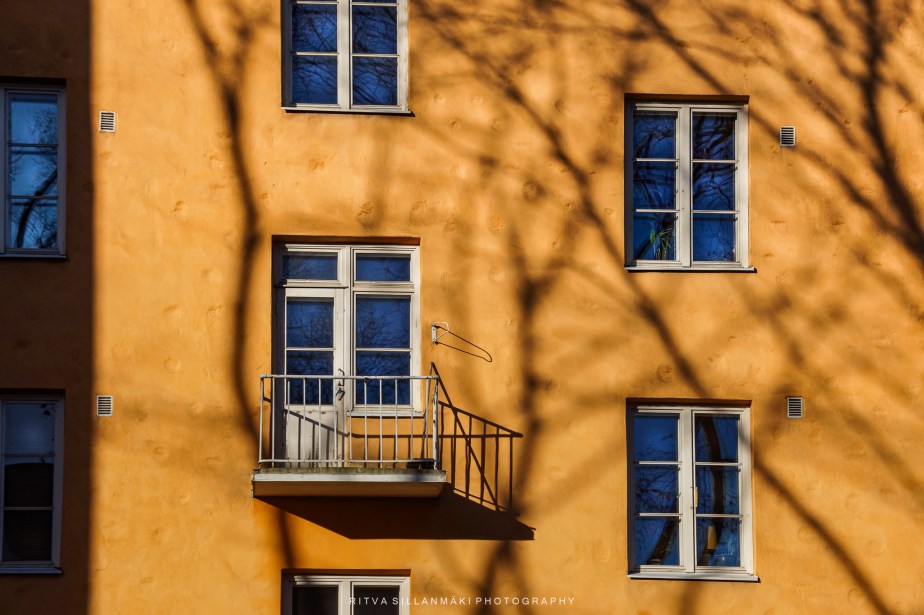 yellow facade & rectangular&nbsp;windows