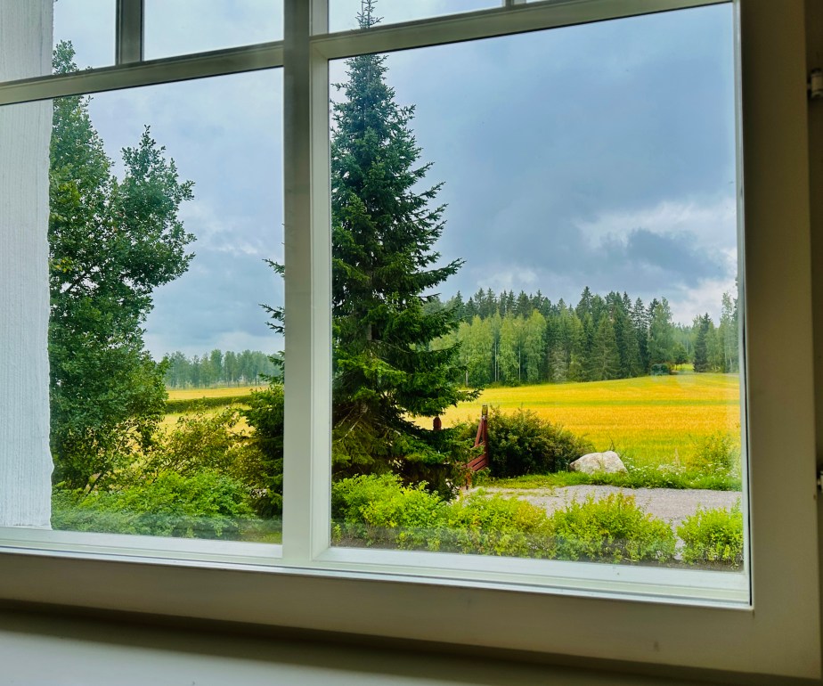 Monday window – frame the&nbsp;view