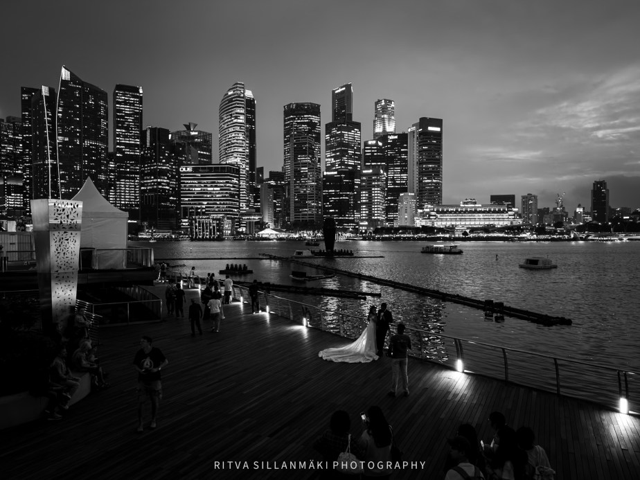 Monochrome Madness- night&nbsp;time