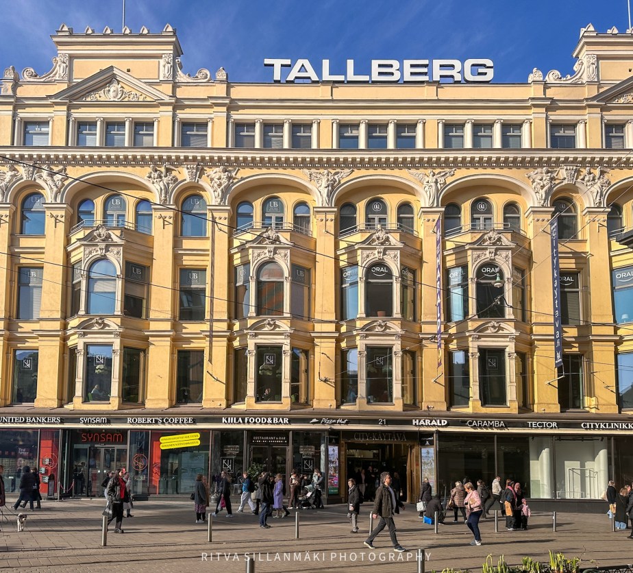 Lens-Artists Challenge #343 – Seen on my Last&nbsp;Outing