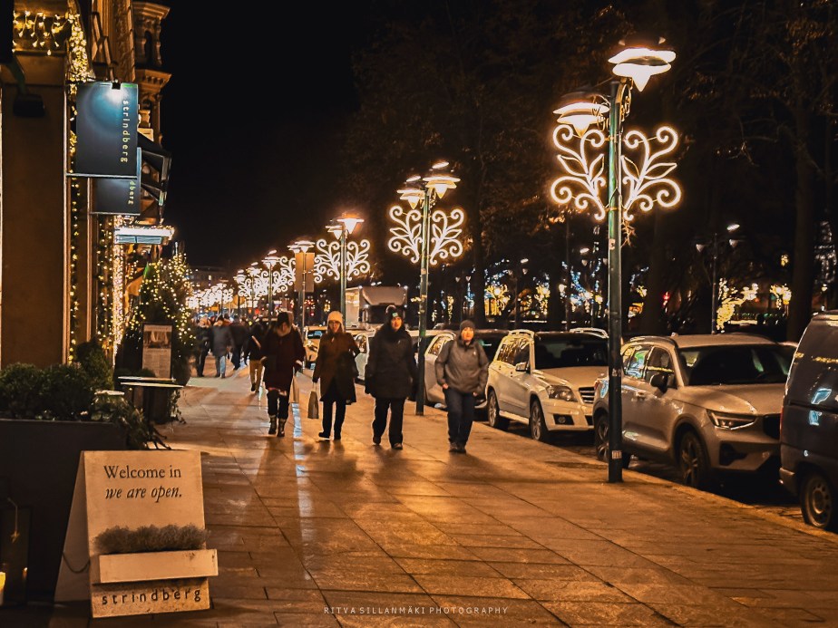 welcome in we are open –&nbsp;Strindberg