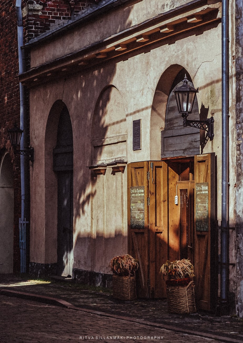Unique Doors and Buildings in Riga’s&nbsp;Streets