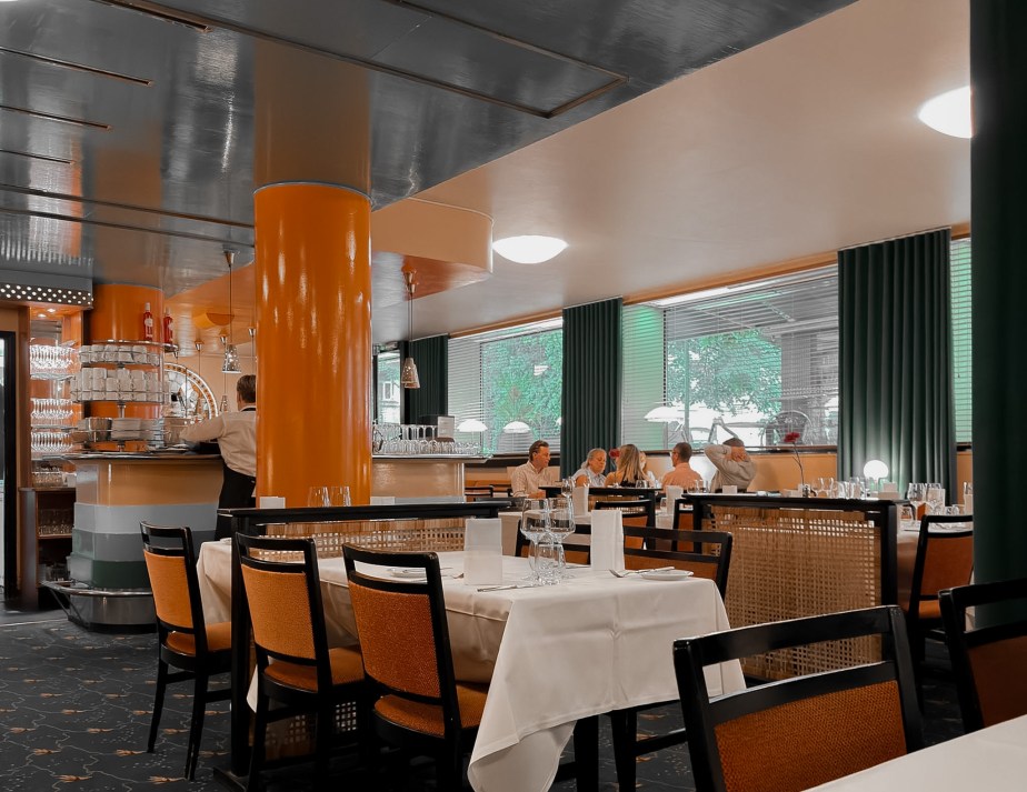 The Art Deco Charm of Elite Restaurant in&nbsp;Helsinki