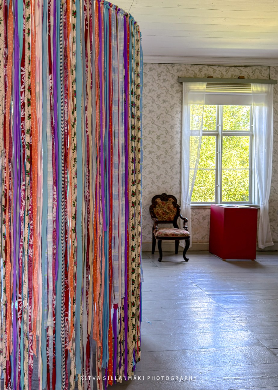 Vibrant Fabric Installations in Historic&nbsp;Interiors