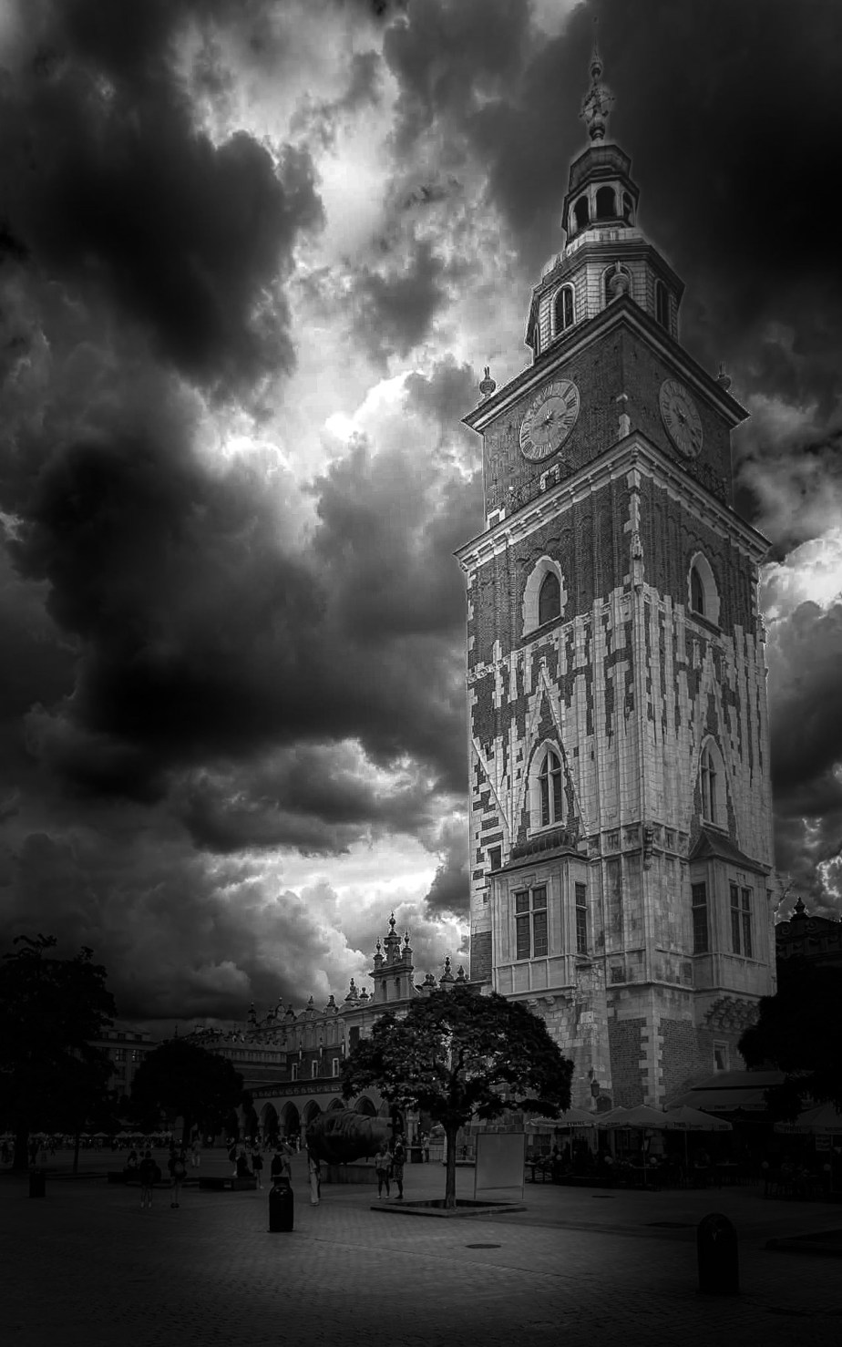 Krakow’s Gothic Tower in Dramatic&nbsp;Clouds